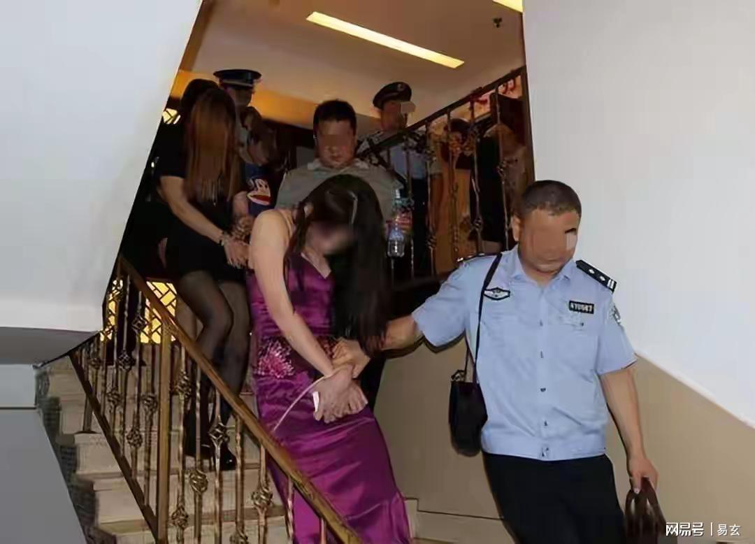超软弹：森马两用洞洞鞋29元到手